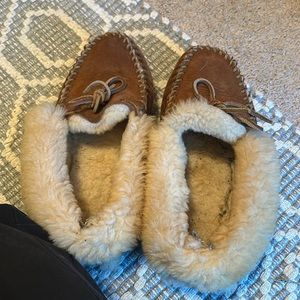 LL BEAN SLIPPER SIZE 7